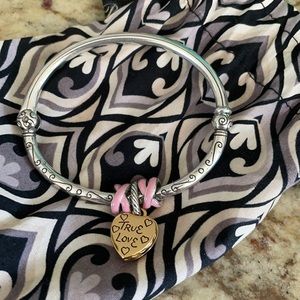 NWOT Brighton magnetic closure bangle with charms